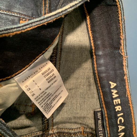 American Eagle Super Hi Rise Jeggings - Picture 3 of 3